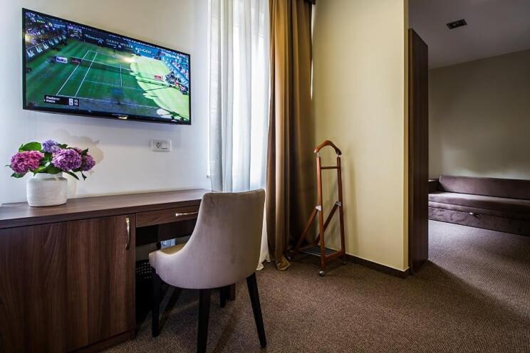 Central Luxury Rooms Omis Exterior photo
