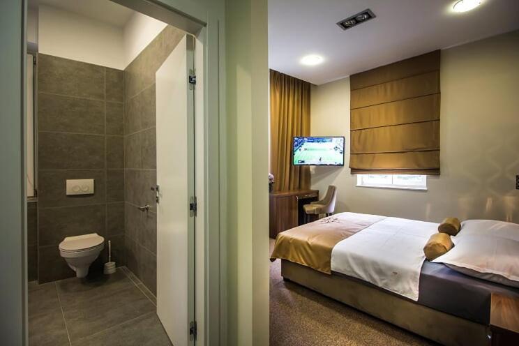 Central Luxury Rooms Omis Exterior photo