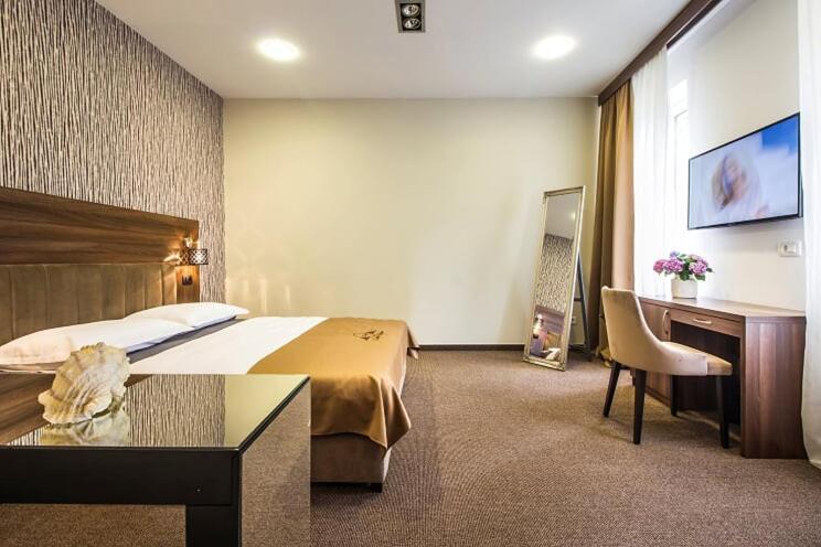 Central Luxury Rooms Omis Exterior photo